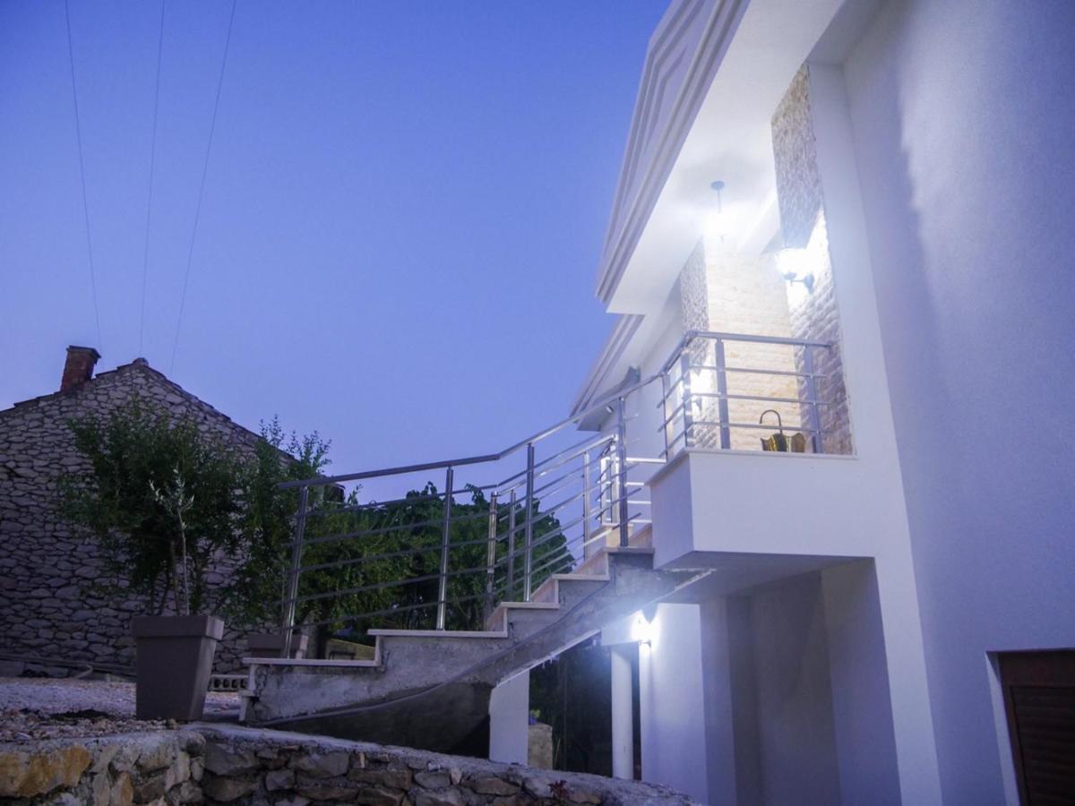 Imperator Apartments Ulcinj Ngoại thất bức ảnh